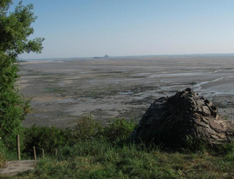 Cabane Vauban et panorama vu de l'allée des Mimosas