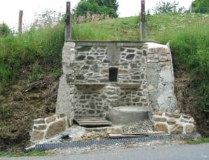 Fontaine Saint Gilles en travaux en 2009 Fontaine Saint Gilles en travaux en 2009