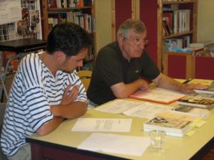 Les orateurs: Charles Lecellier et son petit fils Benoit (crédit photo Yannick Martin, la Gazette de la Manche)