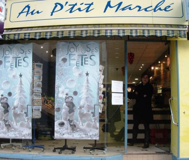 La boutique peu après son ouverture. La boutique peu après son ouverture.