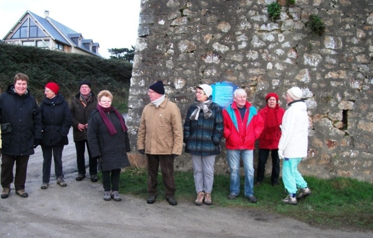 Voici notre petit groupe, 14 participants non loin du pont