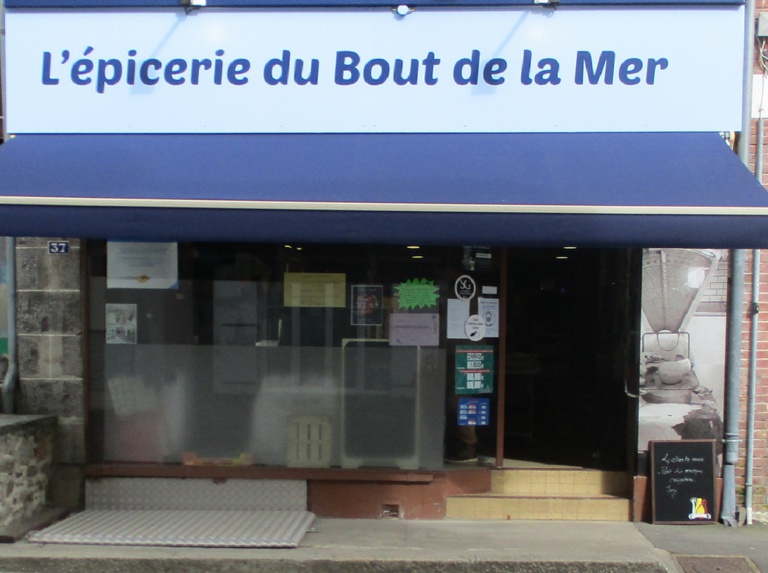 l'EPICERIE DU BOUT DE LA MER : alimentation, carterie,  point- poste