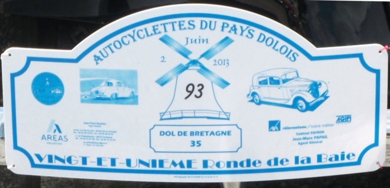 Souvenir de la ronde des vieilles voitures Souvenir de la ronde des vieilles voitures