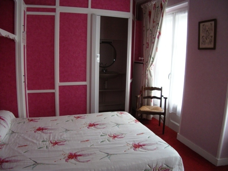 A "l'Abri des Vents" 5 chambres d'hôtes au coeur du village A "l'Abri des Vents" 5 chambres d'hôtes au coeur du village