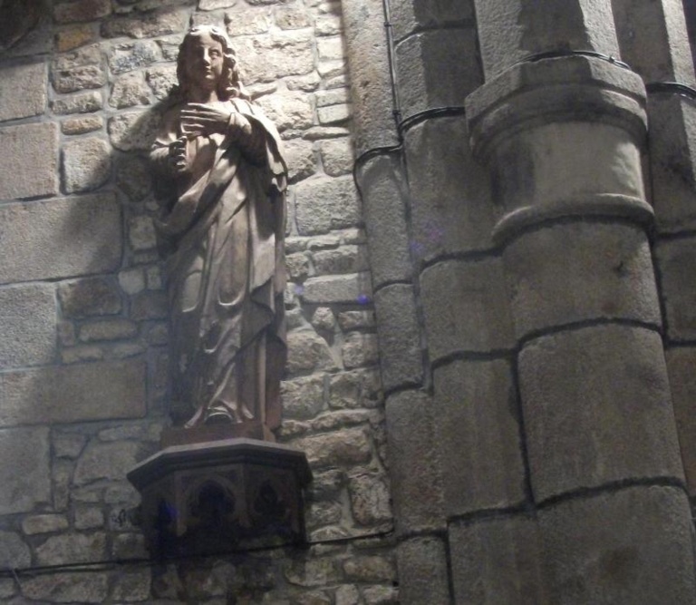 Journées du Patrimoine 2013 à Lolif : l'église fleurie Journées du Patrimoine 2013 à Lolif : l'église fleurie