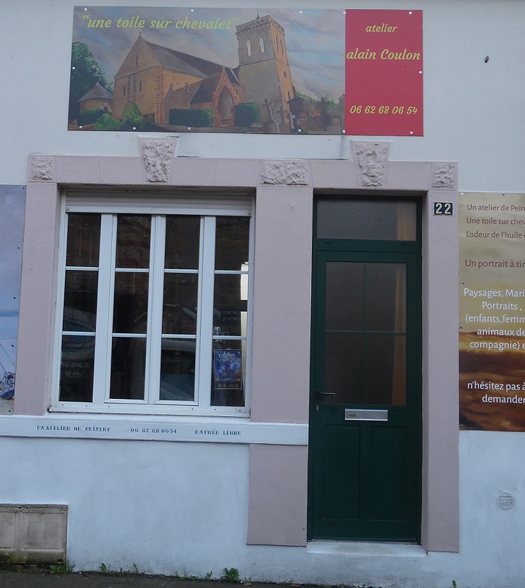 A Saint Jean le Thomas, le quartier des artistes A Saint Jean le Thomas, le quartier des artistes