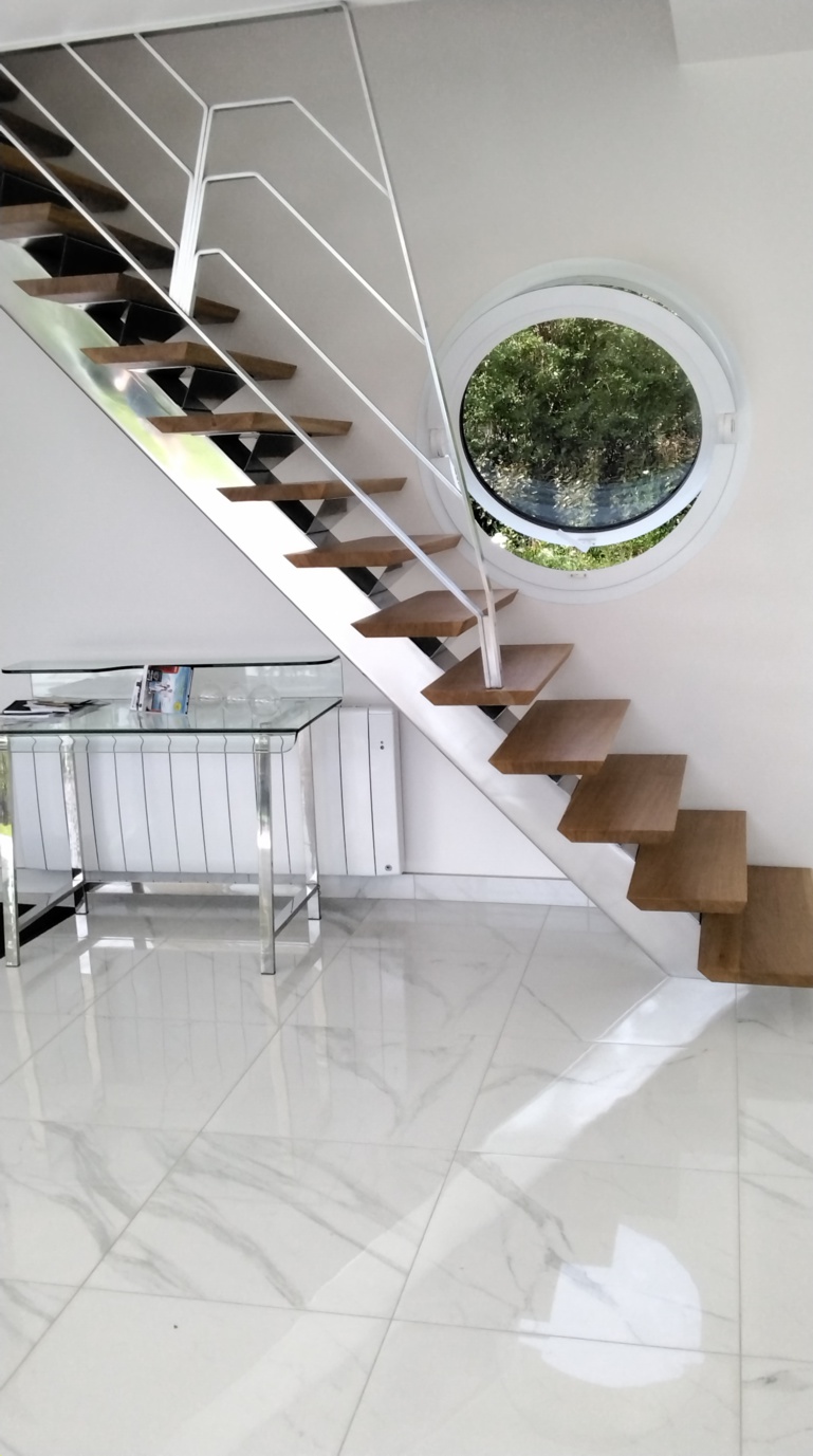 Le superbe escalier Le superbe escalier