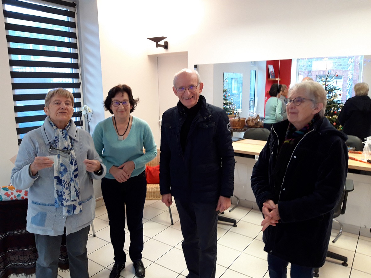 De gauche à droite, Roberte Nourrigat, Annie et Alain Bachelier, Bernadette Malle
