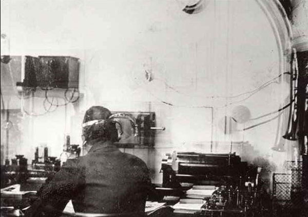 salle de radio du Titanic (photo prise par un passager)