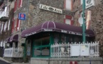Le café du village : "l'Île aux Arts"