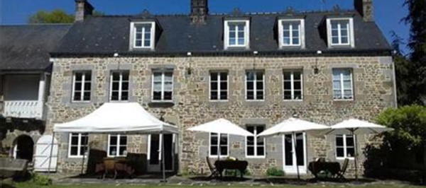 En juin 2023, plats à emporter à La Ferme de Malte